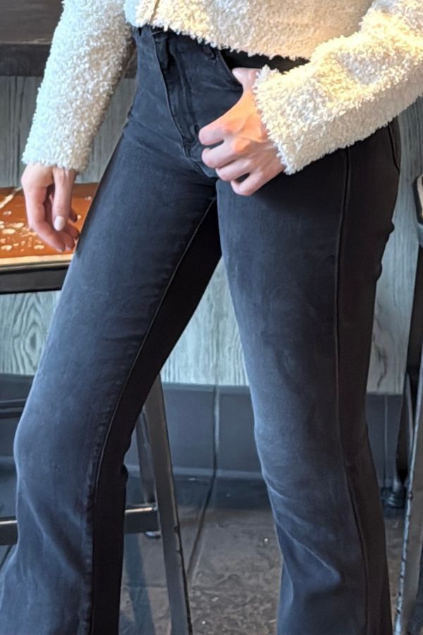 Casey Stretch HR Scissor Flare Jean